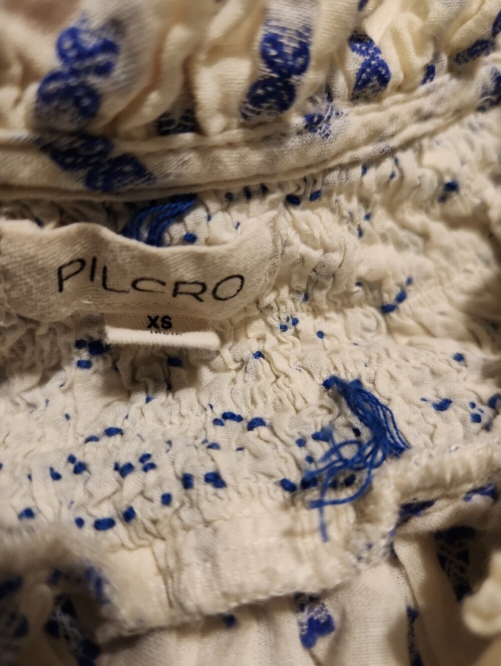Anthropologie XS Pilcro Short-Sleeve Smocked Clip Dot Blouse - Picture 3 of 11